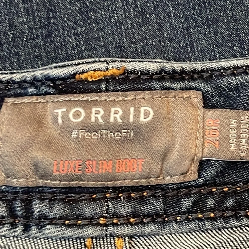 Torrid‎ Feel The Fit Luxe Slim Boot Stretch Jean Size 26R
